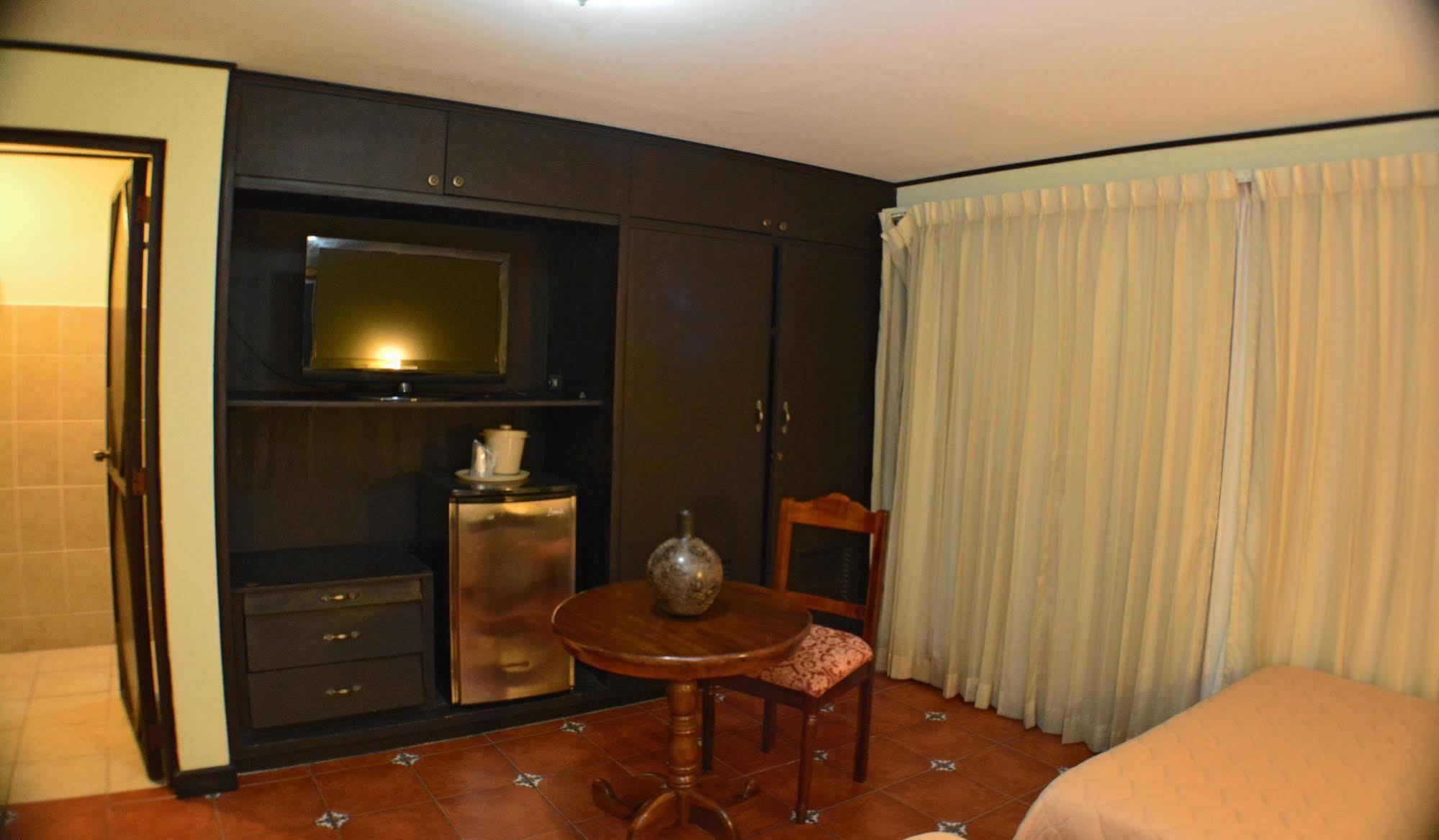 Hotel Colonnade Nicaragua Managua Eksteriør bilde